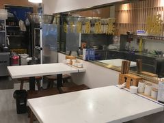 -李与白包子铺(桐梓林店)