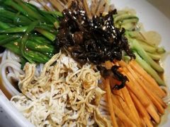 鸡丝凉米线-云海肴·云南小炒·汽锅鸡(天津国金汇店)