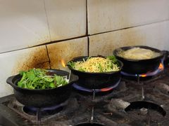 -曹宝林砂锅麻辣烫(星光路店)