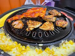 -胡悦里韩式烤肉(芝罘万达广场店)