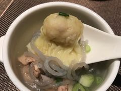 -大中华希尔顿酒店-念自助餐·嗨啤·小龙虾