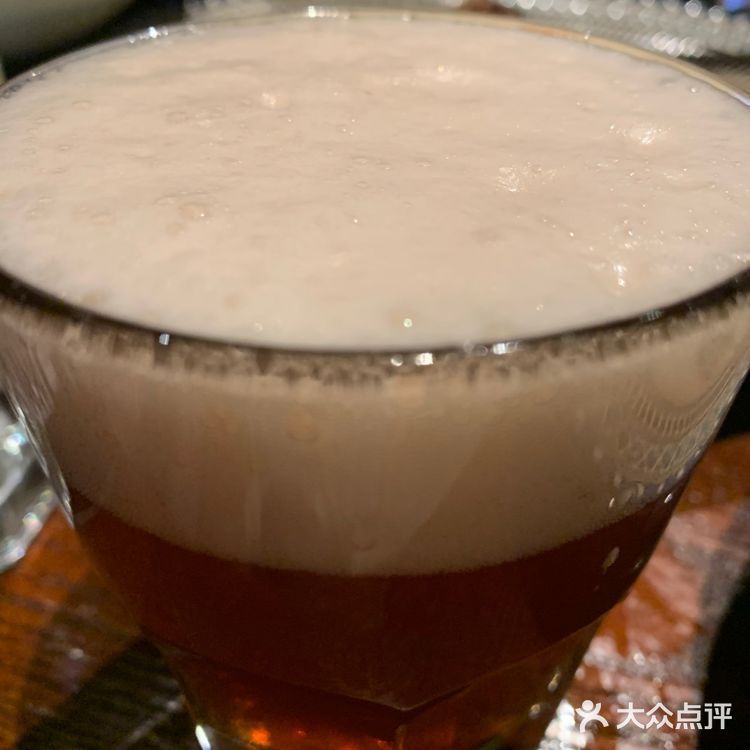 越喝越开心，斯佩尔特有点苦