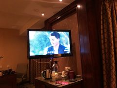 -南京金鹰皇冠假日酒店