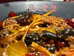 -风光老灶麻辣香锅(大成路翠微百货店)