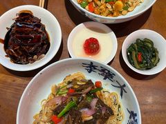 -李犟大爆鳝面·手工蟹黄包(湖滨西湖店)