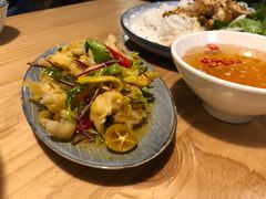 越式酸辣鸡爪-越美小馆·越南料理(曲江店)