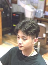 点击看大图 -首脑美发沙龙