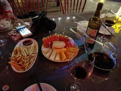 -拾光音乐餐酒吧(告庄星光夜市店)