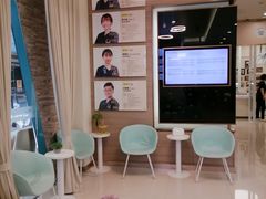 -维乐口腔(美维云门诊陆家嘴店)