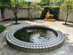-红线女旧居