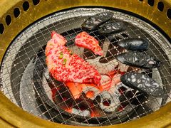-山川小町·极番烧肉(新地假日广场店)