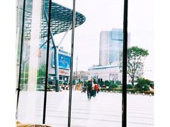 -星巴克臻选(上海合生汇1F店)