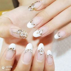 -Pink You美甲洗眉纹绣定制中心