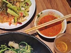 -万记麻辣烫国展总店