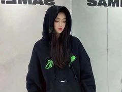 -枫叶小镇奥特莱斯