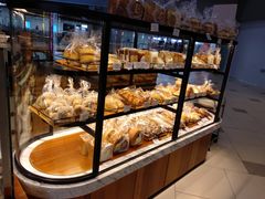 面包甜点陈列柜-莉莲蛋挞(日月光店)
