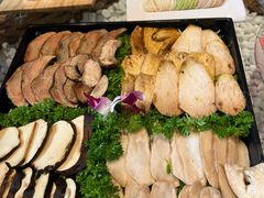 -慢丽江·云南野生菌土鸡锅(付家庄店)