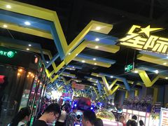 -反斗乐园π·电玩·高空拓展·蹦床(龙华天虹店)