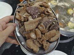 -牛一煲美食(江高店)