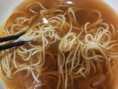 -百年老字号·观振兴蟹黄面·三虾面·苏式面(观前街富仁坊巷店)