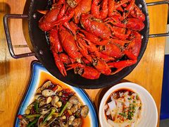 -二钳洞庭虾蟹·江湖菜(成都鹭岛店)