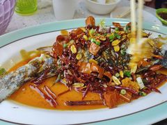 -巧克力渔家.小船海鲜胶东菜(万平口店)