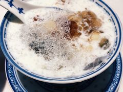桃胶雪燕-老廣糖水铺(乐汇城店)