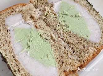 抹茶奶酱芋泥蛋白厚多士