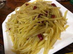 酸辣土豆丝-黑皮酸菜鱼(三山街店)