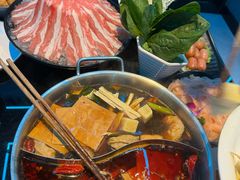 -唯爱KTV聚会餐厅(仙林东城汇店)