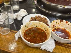 -冯记香辣兔火锅(茶店子总店)