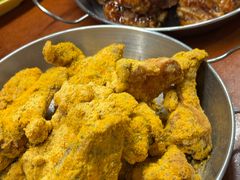 -BHC炸鸡(明洞总店)