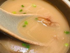 -巴奴毛肚火锅(二七万达店)