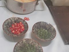 -红鼎豆捞·非遗鲍皇汤火锅(宝丰路店)