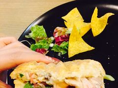 煎鸡胸肉帕尼尼-HELLO 27 意面·沙拉·帕尼尼