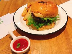 -龙治汉堡(中华城店)