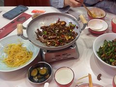 -湖南码头·地道岳阳美食·湘菜(魏公村店)