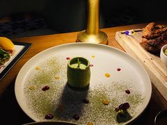 -The ROOF (通盈中心店)