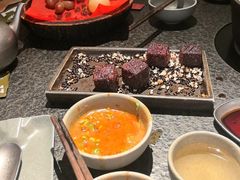 -三出山火锅(南京万象天地店)