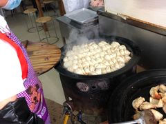 -黄阿姨锅贴大王(万航渡路店)