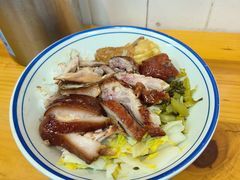 -明姨仔潮汕美食·碳炉猪脚·汕尾牛腩饭·起片鸡煲(起义路店)