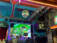 -Famous肥猫墨西哥音乐餐吧(五棵松华熙LIVE店)