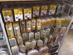 -名创优品(广东省广州琶洲保利广场店)
