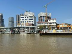 -鱼珠码头(轮渡站)