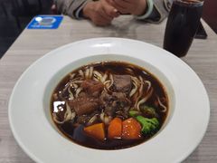 -康师傅私房牛肉面(北京南站店)