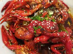 -张大师鸭爪爪特色干锅(南湖店)