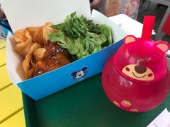 -Lotso Lunch Box 草莓熊餐盒