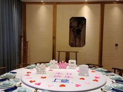 包厢-上座云间·青年赣菜(绿茵店)