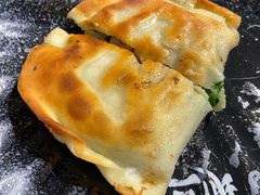 虾虎哈饼-地二手作鱼汤馄饨(上街里店)