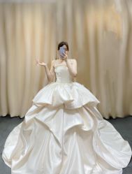 -欣薇婚纱(新源乐汇城店)